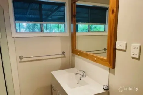 Property photo of 5 Beardmore Crescent Dysart QLD 4745