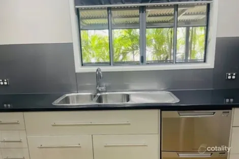 Property photo of 5 Beardmore Crescent Dysart QLD 4745