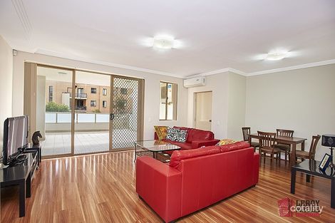 Property photo of 1/12-14 Lydbrook Street Westmead NSW 2145