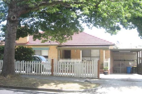 8 Esta St, Blackburn North, VIC 3130