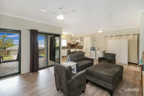 8 Nicholson Ave, Salisbury, QLD 4107