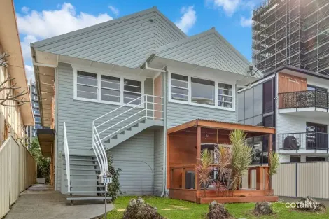Property photo of 211 Boundary Street Coolangatta QLD 4225