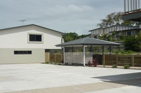 Property photo of 8/23 Roberts Street South Gladstone QLD 4680