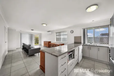 Property photo of 16 Mark Winter Bellbird Park QLD 4300