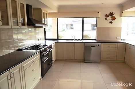 Property photo of 26 Jacana Way Halls Head WA 6210