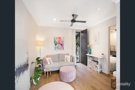 Property photo of 7/191 Kent Street New Farm QLD 4005