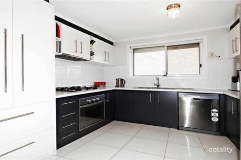 Property photo of 2/15 McNicholl Way Delahey VIC 3037