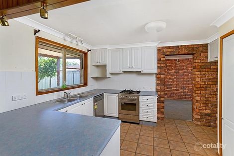 Property photo of 22 Jimba Close Woy Woy NSW 2256