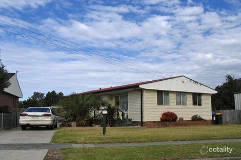 37 Benaud Cres, Warilla, NSW 2528