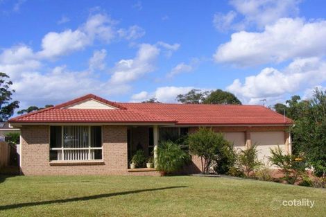 4 Yuroka Cres, St Georges Basin, NSW 2540