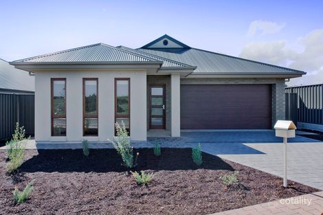 24 Burlington Rd, Hallett Cove, SA 5158