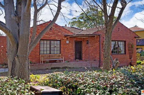 18 Strzelecki Cres, Narrabundah, ACT 2604