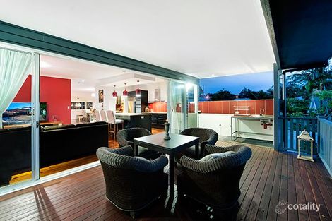 Property photo of 206 Hawthorne Road Hawthorne QLD 4171