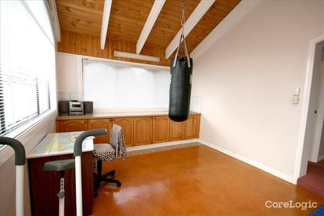 Property photo of 122 Uriarra Road Crestwood NSW 2620