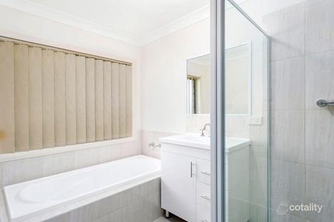 Property photo of 19 Fields Drive Albion Park NSW 2527