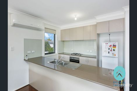 Property photo of 4/62 William Hart Crescent Penrith NSW 2750