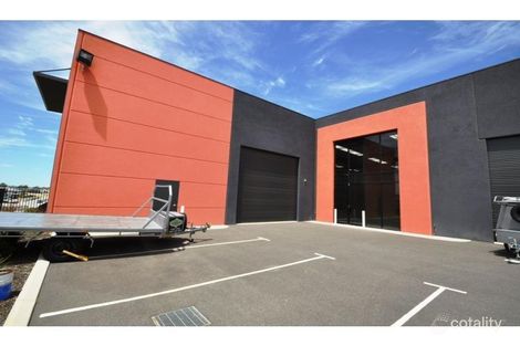 2/21 Competition Way, Wangara, WA 6065