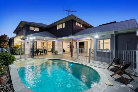 Property photo of 11 Gumdale Street Wakerley QLD 4154