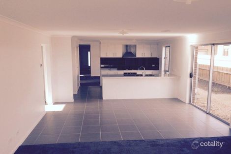 Property photo of 45 Mapleton Boulevard Melton South VIC 3338