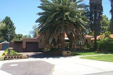 28 Cobden St, Bayswater, WA 6053