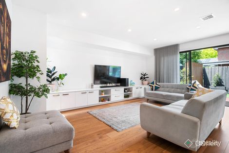 Property photo of 21B Avoca Way Wantirna South VIC 3152