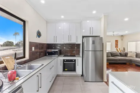 Property photo of 20 Hotham Court Leanyer NT 0812