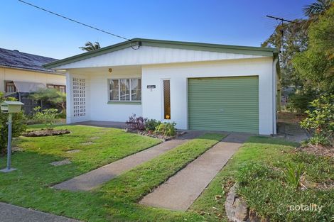 Property photo of 9 Currimundi Road Currimundi QLD 4551