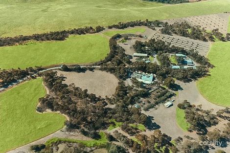 Property photo of 100 Sullivans Road Sunbury VIC 3429