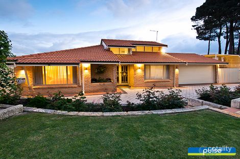 Property photo of 11 Rushton Court Kardinya WA 6163