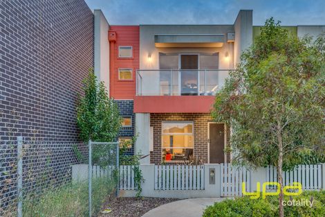 8 Hamlet St, Werribee, VIC 3030