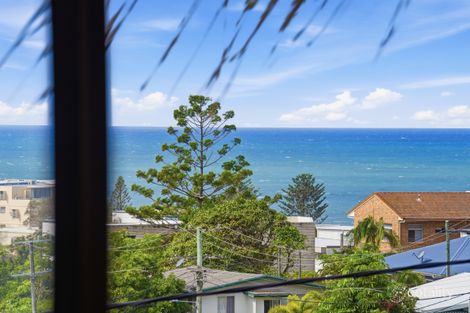 4/6 Upper Gay Tce, Kings Beach, QLD 4551