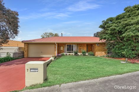 Property photo of 7 Mildura Crescent Endeavour Hills VIC 3802