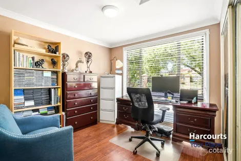 Property photo of 12 Romley Crescent Oakhurst NSW 2761