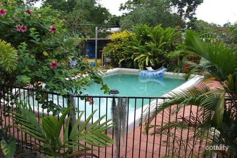 Property photo of 8 Phillips Street Machans Beach QLD 4878