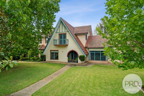 45 Gregadoo Rd, Lake Albert, NSW 2650