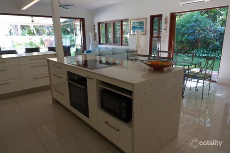 Property photo of 8 Firetail Court Wurtulla QLD 4575