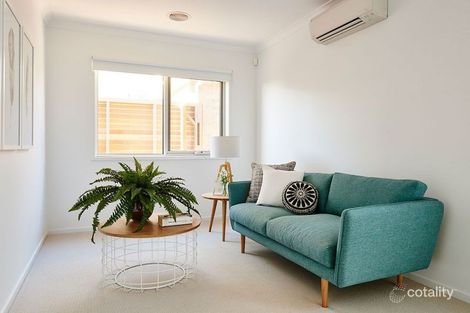 Property photo of 19 Maroubra Street Armstrong Creek VIC 3217