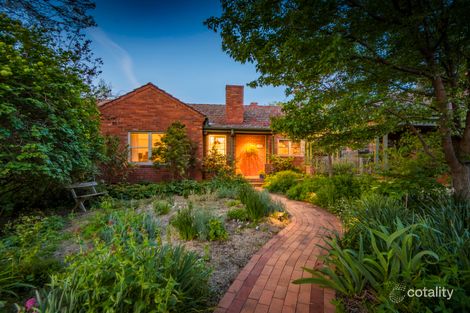 Property photo of 13 Meehan Gardens Griffith ACT 2603