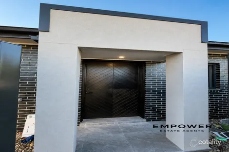 30 Arkley Ave, Claymore, NSW 2559