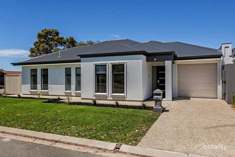 7 Kirra Ave, West Lakes Shore, SA 5020