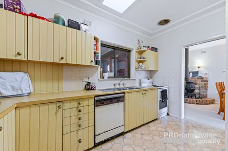 Property photo of 4 Kerrie Crescent Peakhurst NSW 2210