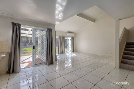 Property photo of 20 Cedar Place Stretton QLD 4116