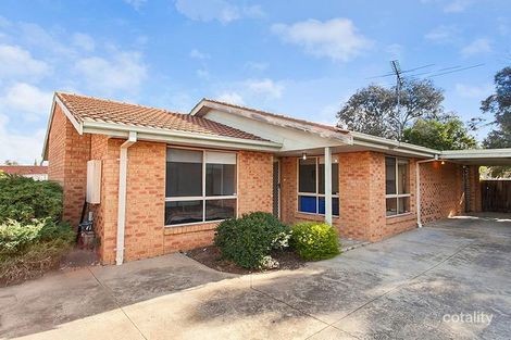 2/11 Whipbird Cl, Werribee, VIC 3030