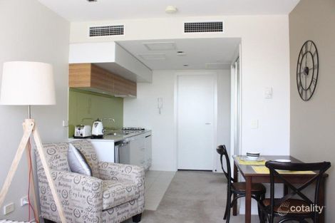 Property photo of 2310B/100 Harbour Esplanade Docklands VIC 3008