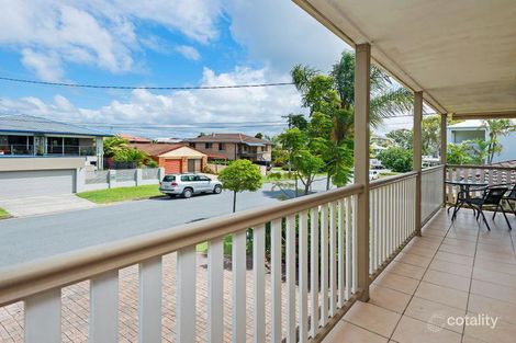 Property photo of 25 Scoter Avenue Paradise Point QLD 4216