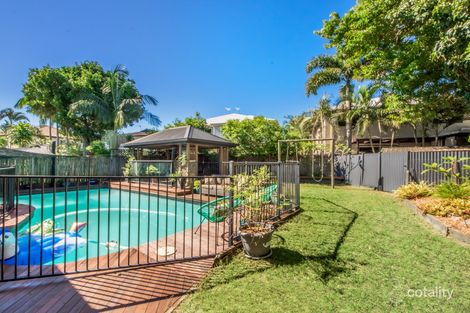 Property photo of 5 Fairway Avenue Southport QLD 4215
