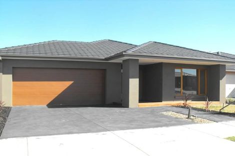 Property photo of 13 Lupin Street Mernda VIC 3754