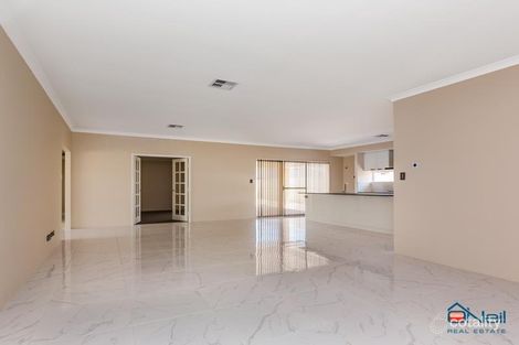 34 Hebrides Dr, Seville Grove, WA 6112