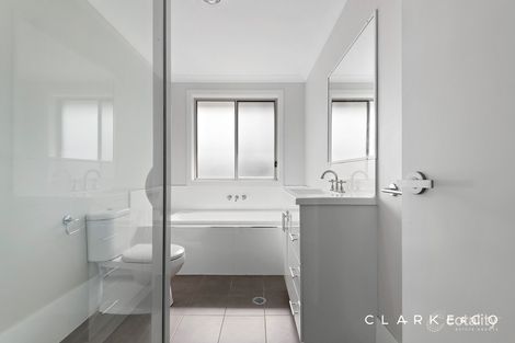 Property photo of 29 Glen Close Heddon Greta NSW 2321
