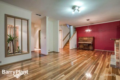 Property photo of 6 Currawong Court Upper Ferntree Gully VIC 3156